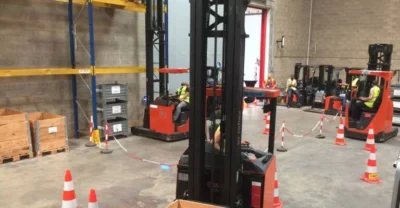 Praktický výcvik řidičů vysokozdvižných vozíků