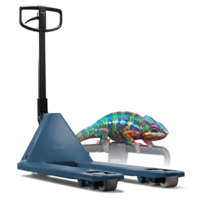 Toyota Lifter Hluboká modrá LHM230-CZ-BLUE