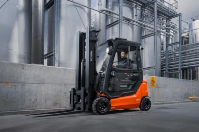 Toyota Traigo48, 4kolové 1,6t Kompaktní (2025)