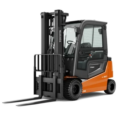 Toyota Traigo80, 4-kolové 3t s vyložením 600mm
